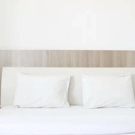 Minimalist Studio Apartment At The Suite @Metro By Travelio